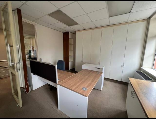 OFFICE PROPERTY TO RENT IN WEMBLEY
